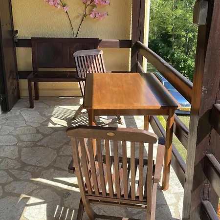 Villafranche Met Tuin En Terras Сasa de vacaciones Villefranche-du-Périgord
